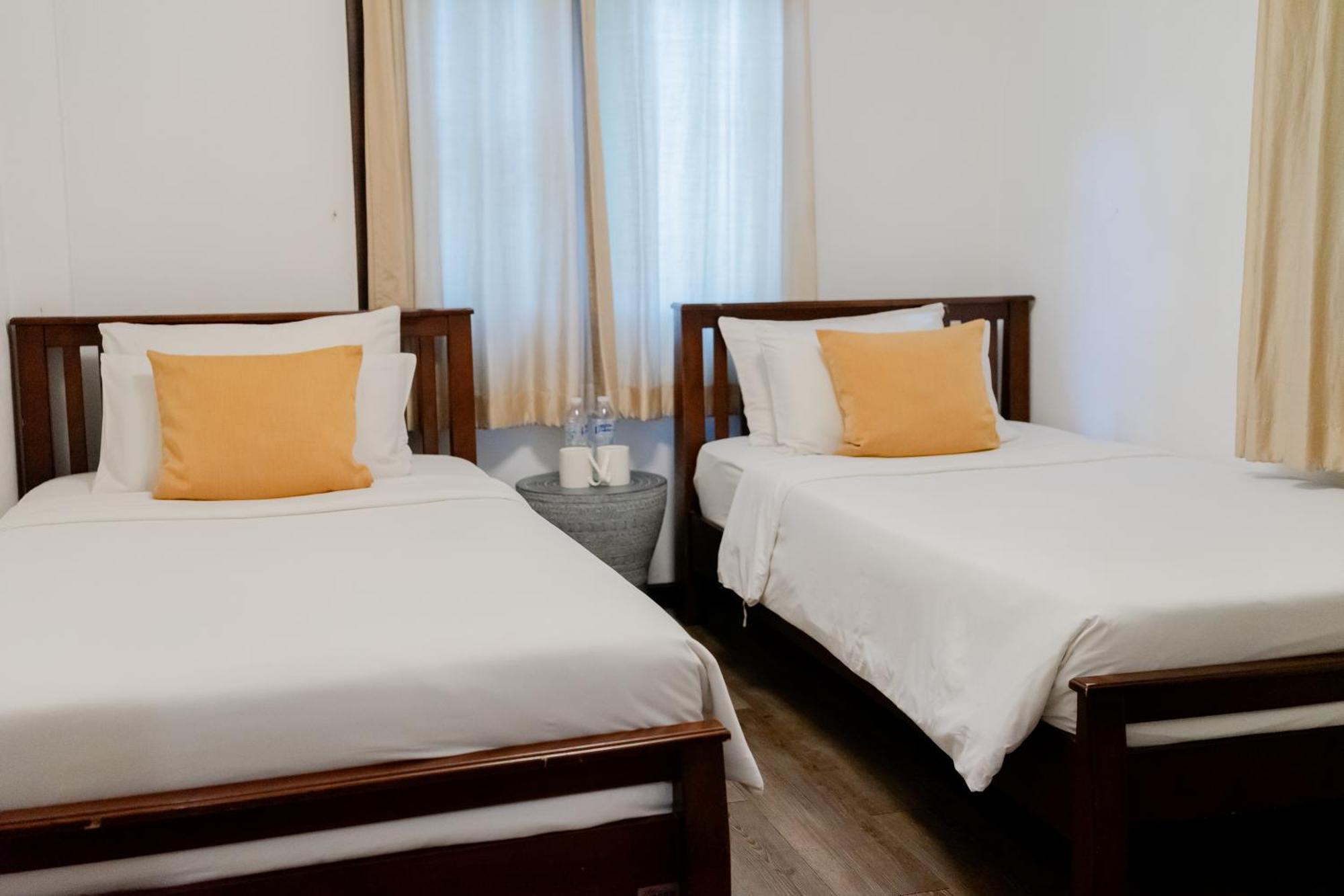 Tolani Southgate Villa Чиангмай Екстериор снимка