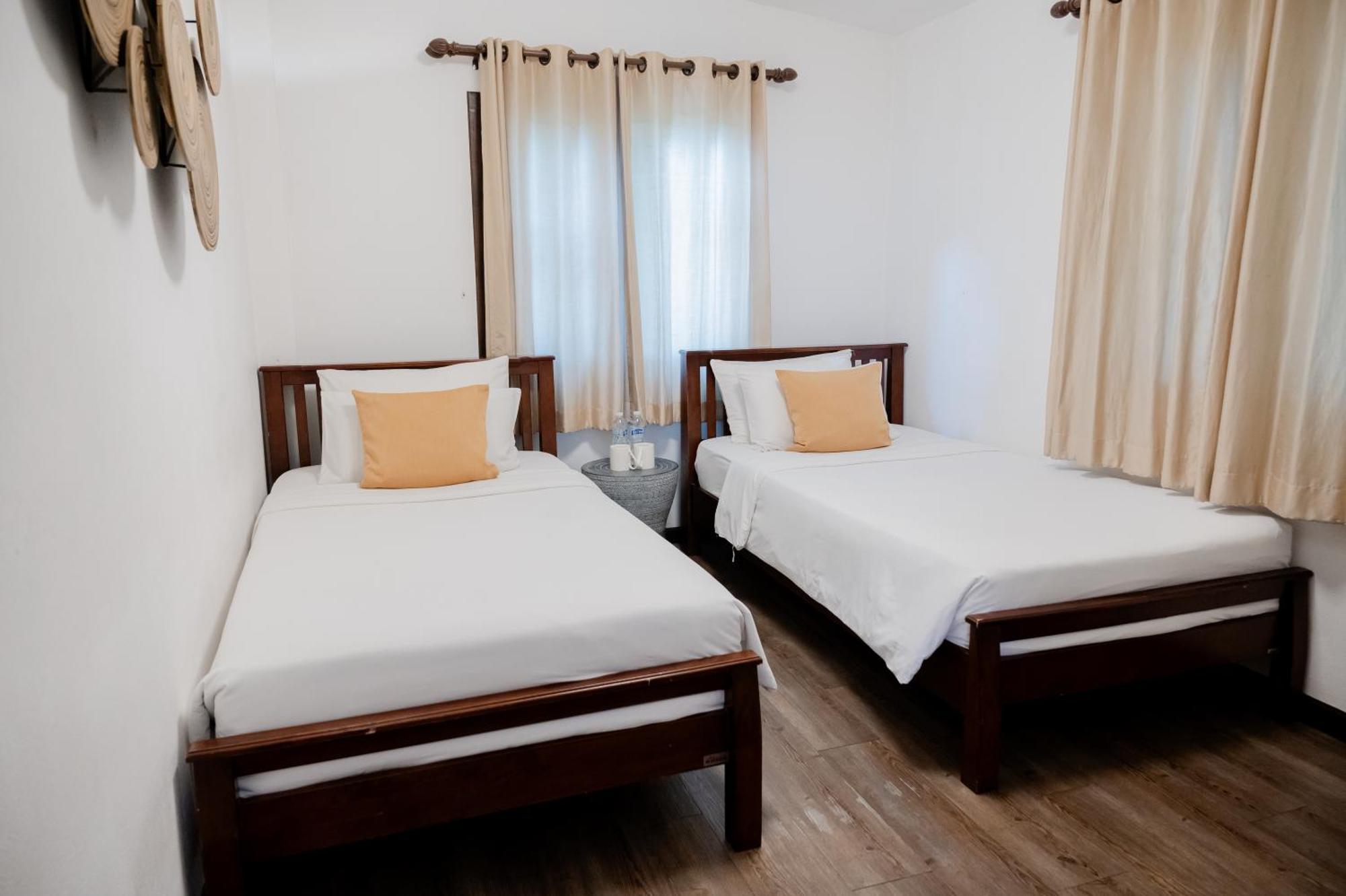 Tolani Southgate Villa Чиангмай Екстериор снимка